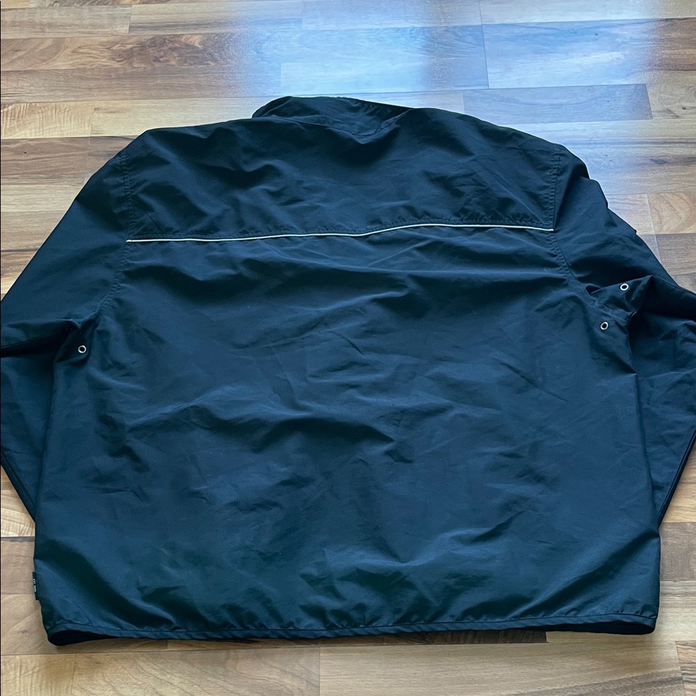 Vintage Old Navy Men's Windbreaker - Picture 6 of 6